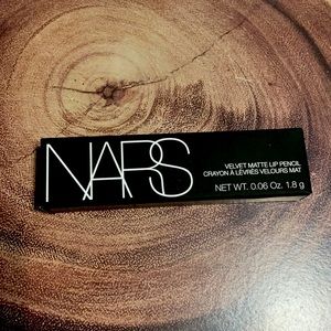 NARS Velvet Matte Lip Pencil